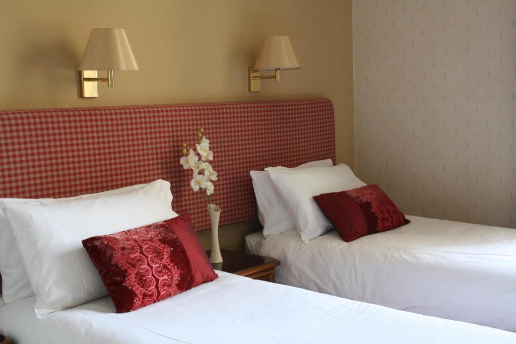 17 Wilmington Square Bed and Breakfast Eastbourne Exteriör bild