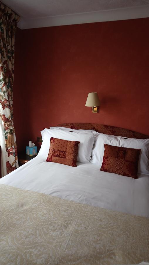 17 Wilmington Square Bed and Breakfast Eastbourne Exteriör bild